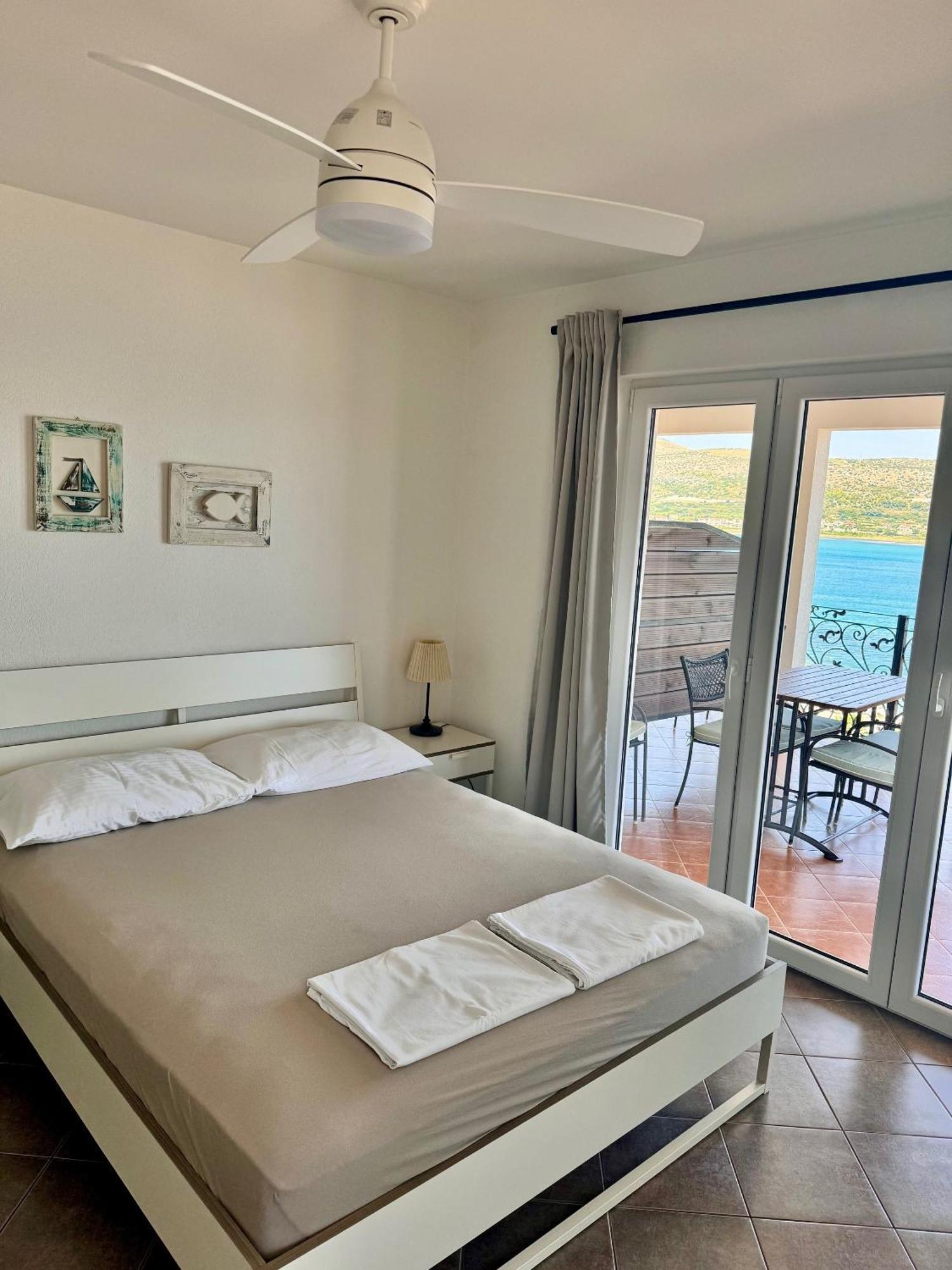 Apartment Nanito Trogir Eksteriør billede