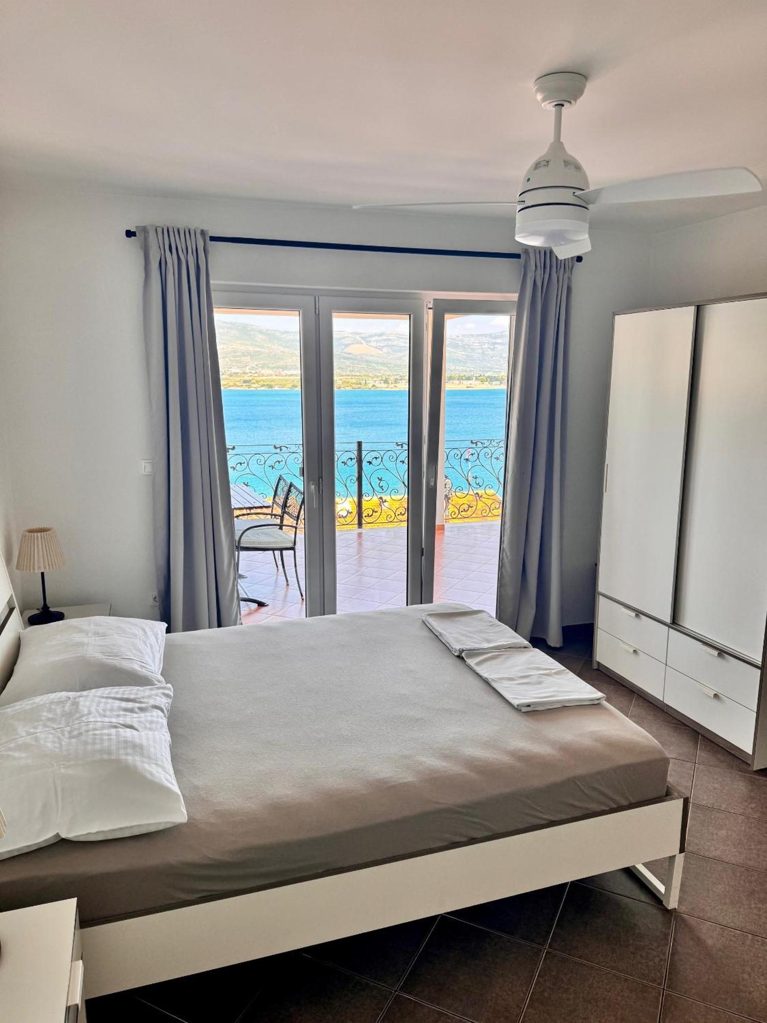 Apartment Nanito Trogir Eksteriør billede