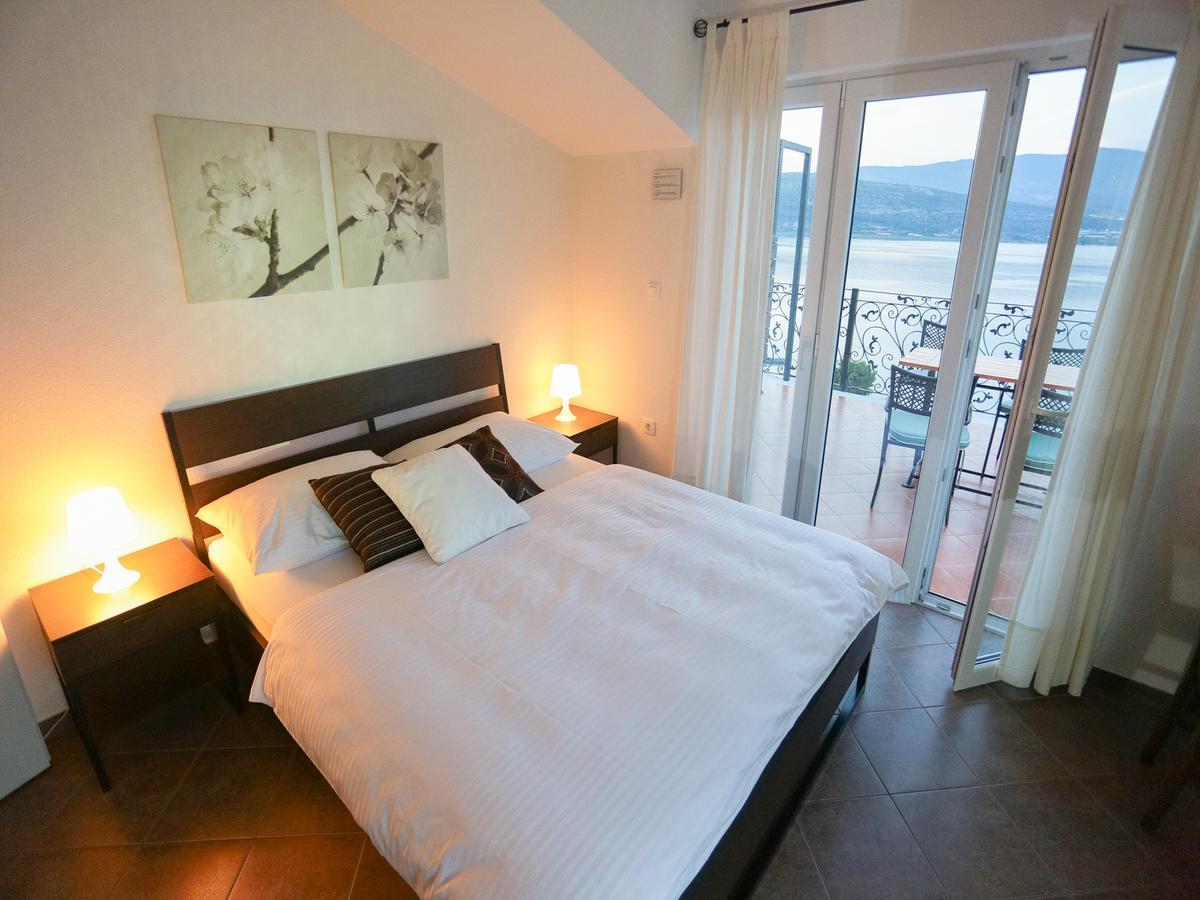 Apartment Nanito Trogir Eksteriør billede