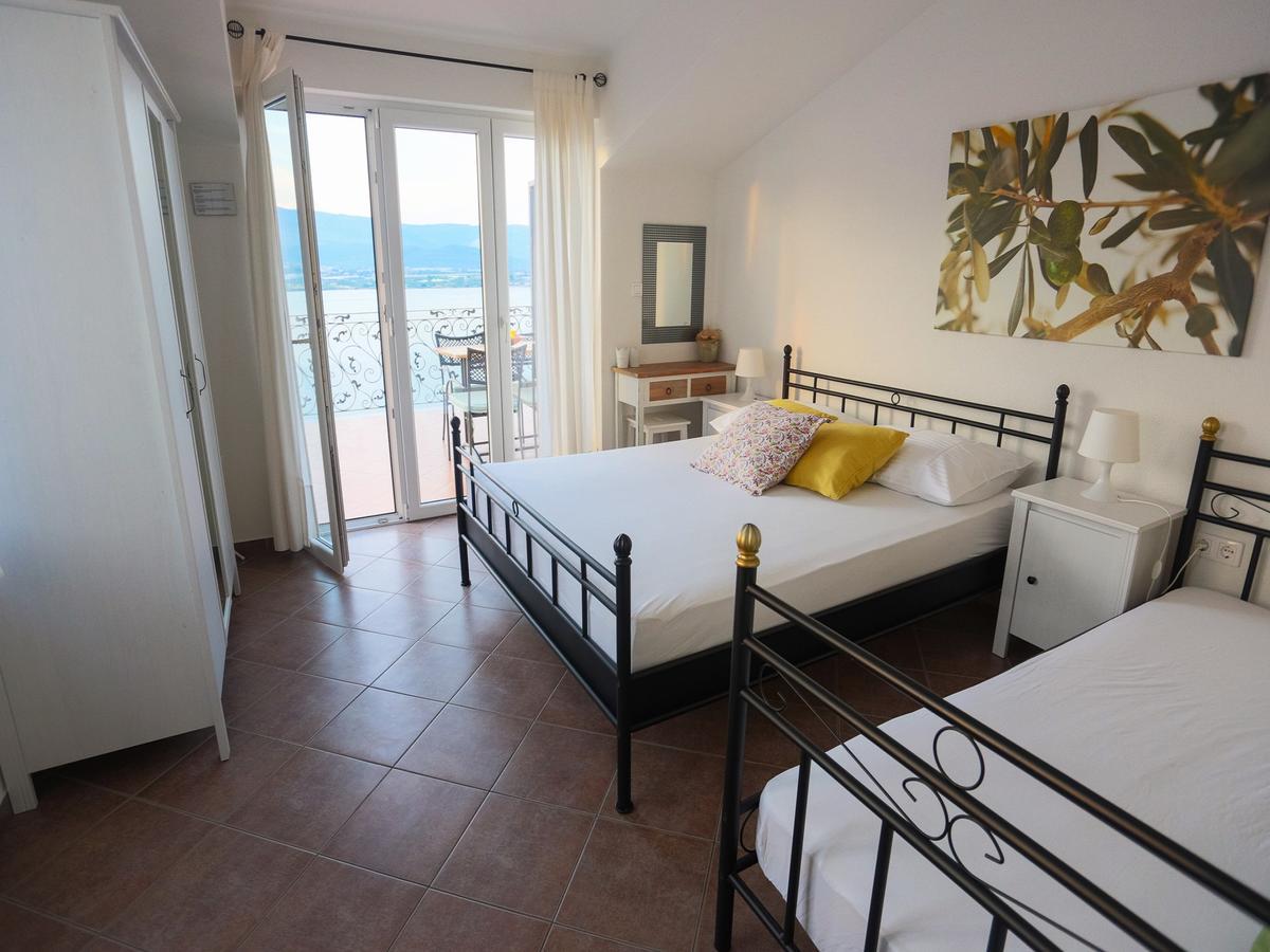 Apartment Nanito Trogir Eksteriør billede