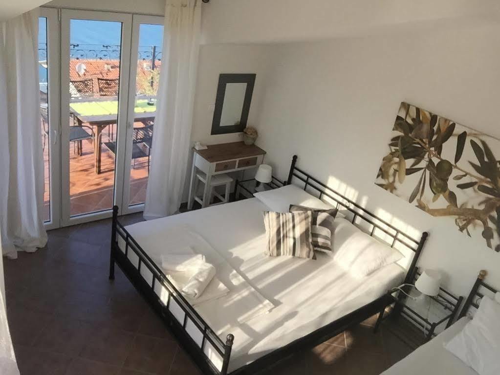 Apartment Nanito Trogir Eksteriør billede