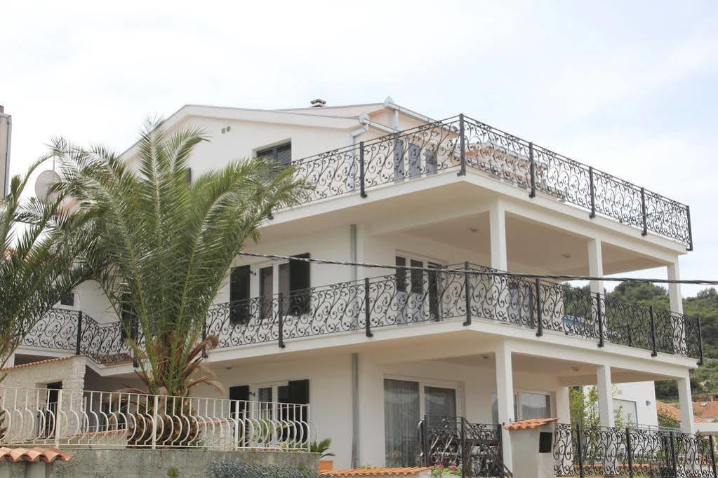 Apartment Nanito Trogir Eksteriør billede